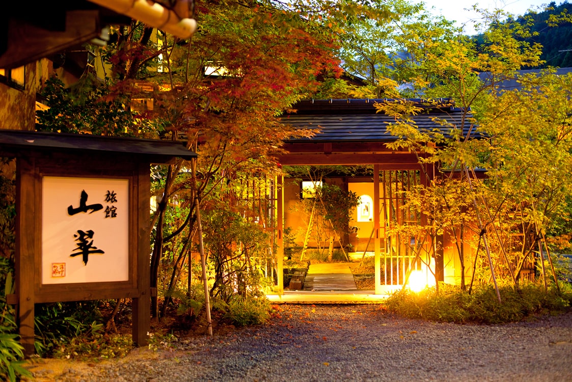 旅館の玄関