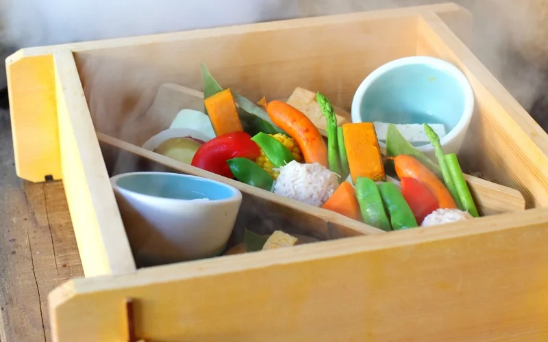 季節野菜の蒸し料理